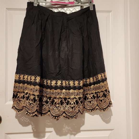 Unique Vintage Plus Size Black & Golden Eyelet Border Jayne Swing Skirt - 1X/16 - Picture 2 of 7